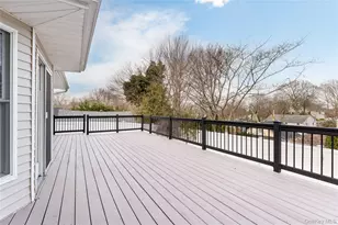7 Atlantic Dr, Sound Beach, NY 11789 - Photo 19