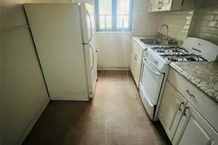 1504 Metropolitan Ave, Bronx, NY 10462 - Photo 3