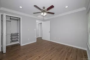 2007 Dolphin Ln, Holbrook, NY 11741 - Photo 11