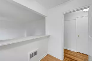 330 S Broadway, Tarrytown, NY 10591 - Photo 11