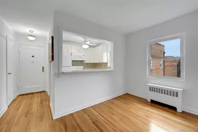 330 S Broadway #E9, Tarrytown, NY 10591 - Photo 7