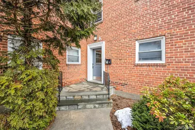 330 S Broadway #E9, Tarrytown, NY 10591 - Photo 3