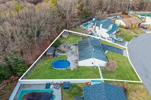 32 San Rafael Ave, Holbrook, NY 11741 - Photo 7