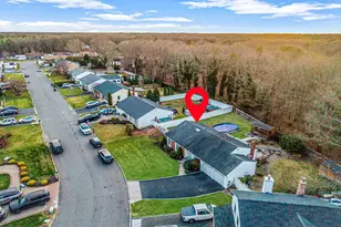 32 San Rafael Ave, Holbrook, NY 11741 - Photo 9