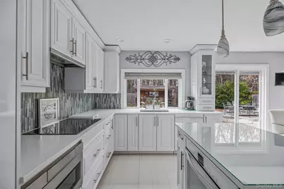 32 San Rafael Avenue, Holbrook, NY 11741 - Photo 29