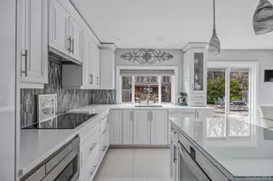 32 San Rafael Ave, Holbrook, NY 11741 - Photo 29