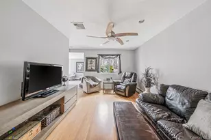 32 San Rafael Ave, Holbrook, NY 11741 - Photo 35