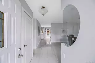 32 San Rafael Ave, Holbrook, NY 11741 - Photo 19