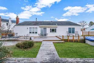 32 San Rafael Ave, Holbrook, NY 11741 - Photo 17