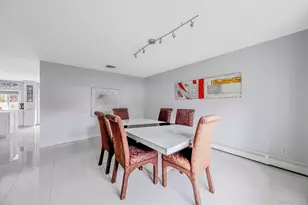 32 San Rafael Ave, Holbrook, NY 11741 - Photo 21