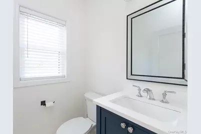 15 Shaw Lane, East Moriches, NY 11940 - Photo 9