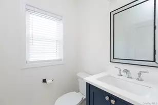 15 Shaw Ln, East Moriches, NY 11940 - Photo 9