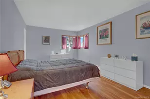 607 St George Ave, North Babylon, NY 11703 - Photo 17