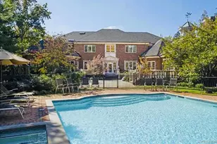 22 Willow Rd, Woodmere, NY 11598 - Photo 21