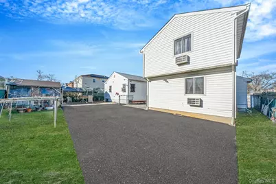 16740 145th Drive, Jamaica, NY 11434 - Photo 19