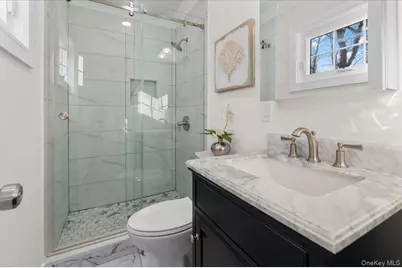 27 Valley Avenue, Locust Valley, NY 11560 - Photo 13