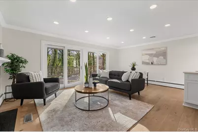 27 Valley Avenue, Locust Valley, NY 11560 - Photo 7