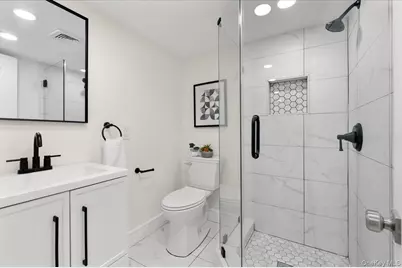 27 Valley Avenue, Locust Valley, NY 11560 - Photo 23