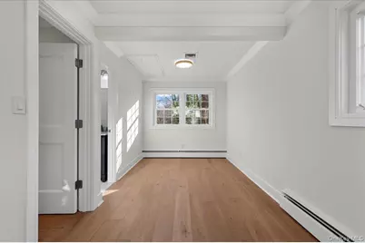 27 Valley Avenue, Locust Valley, NY 11560 - Photo 17