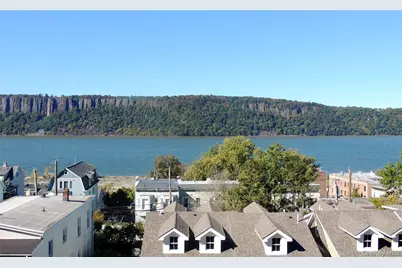 15 William Street #3W, Hastings on Hudson, NY 10706 - Photo 1