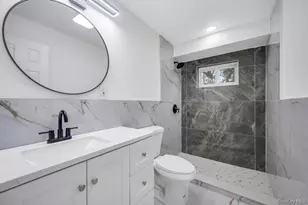 2737 Sheila Ct, East Meadow, NY 11554 - Photo 9