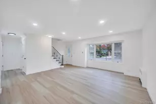 2737 Sheila Ct, East Meadow, NY 11554 - Photo 5