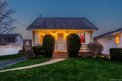 3066 Western Boulevard, Baldwin, NY 11510 - Photo 3