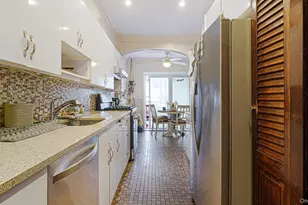 2521 Yates Ave, Bronx, NY 10469 - Photo 9