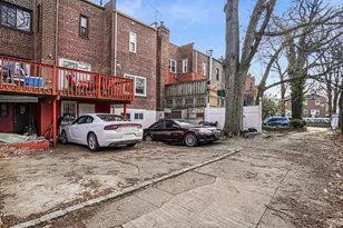 2521 Yates Ave, Bronx, NY 10469 - Photo 21