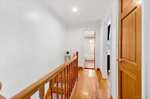 239 Brinsmade Ave, Bronx, NY 10465 - Photo 15