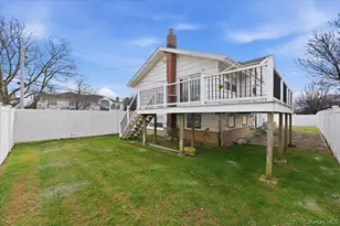 504 Cedarwood Dr, Cedarhurst, NY 11516 - Photo 23