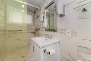 504 Cedarwood Dr, Cedarhurst, NY 11516 - Photo 3