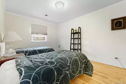 504 Cedarwood Drive, Cedarhurst, NY 11516 - Photo 17