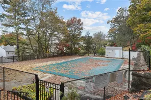 103 Carrollwood Dr, Tarrytown, NY 10591 - Photo 23