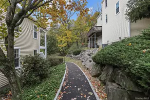 103 Carrollwood Dr, Tarrytown, NY 10591 - Photo 19