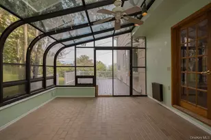 132 Neptune Dr, Monroe, NY 10950 - Photo 15