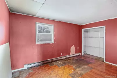 6 Sportsman Court, Shirley, NY 11967 - Photo 15