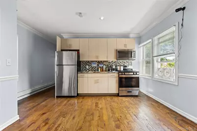 4114 Wickham Avenue, Bronx, NY 10466 - Photo 3