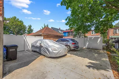 4114 Wickham Avenue, Bronx, NY 10466 - Photo 21