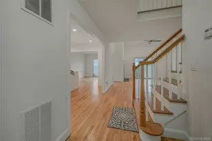 98 Scenic Lake Dr, Riverhead, NY 11901 - Photo 5