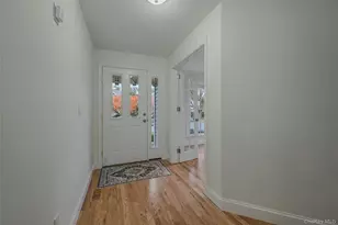 98 Scenic Lake Dr, Riverhead, NY 11901 - Photo 3