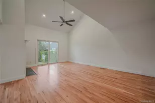 98 Scenic Lake Dr, Riverhead, NY 11901 - Photo 9