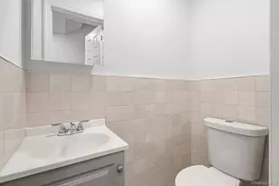 278 Balcom Ave, Bronx, NY 10465 - Photo 13