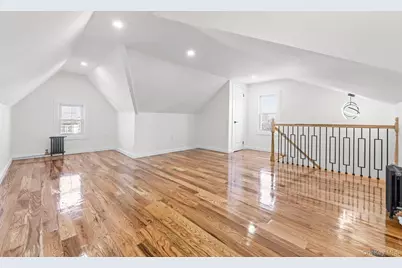 190-10 114th Drive, Saint Albans, NY 11412 - Photo 13