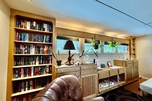 912-918 Hollow Rd, Salt Point, NY 12578 - Photo 15