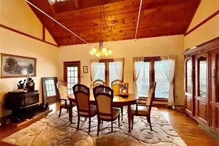 912-918 Hollow Rd, Salt Point, NY 12578 - Photo 11