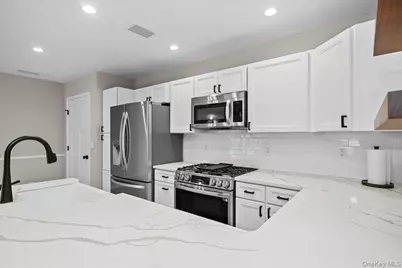 56 The #107, Warwick, NY 10990 - Photo 17