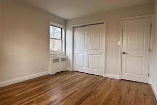 131-30 Laurelton Pkwy, Springfield Gardens, NY 11422 - Photo 7