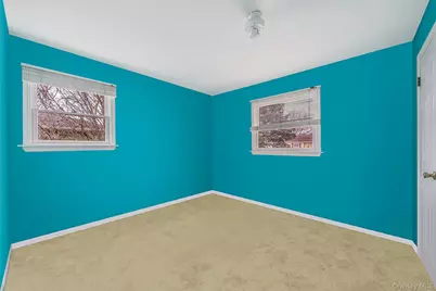 154A Woodrow Parkway, West Babylon, NY 11704 - Photo 11