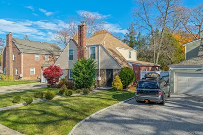 20 Sterling Place, Roosevelt, NY 11575 - Photo 29